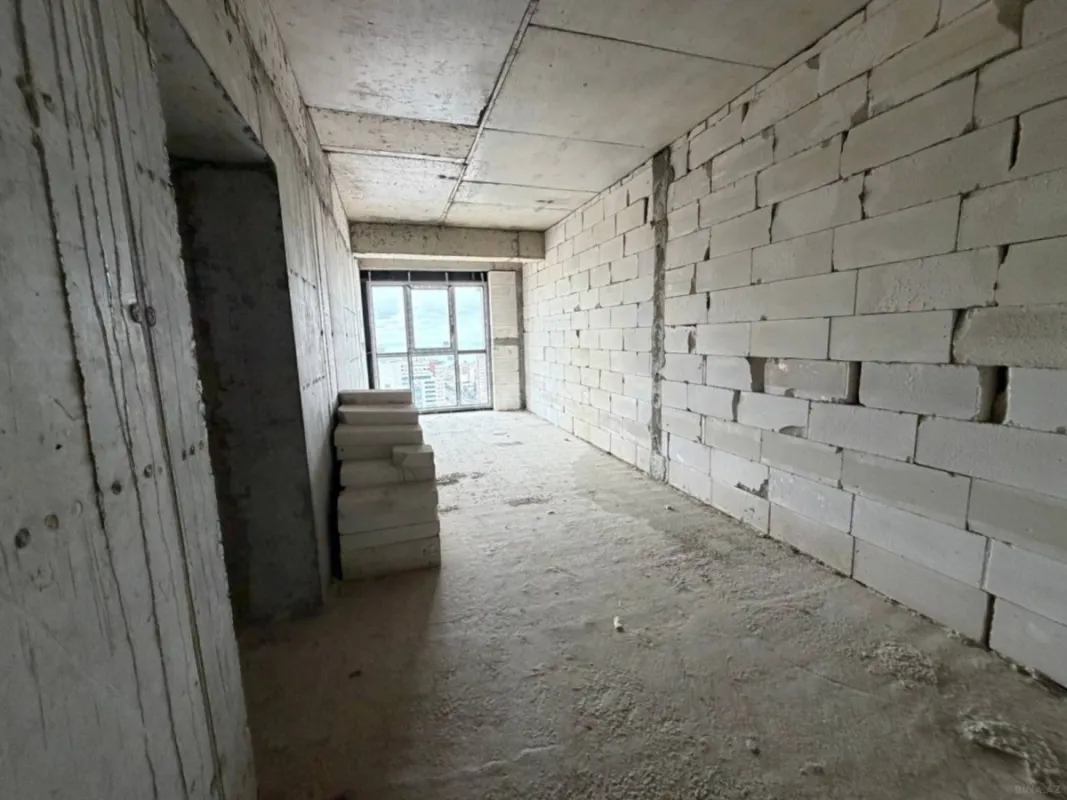 Satılır 3 otaqlı mənzil 90 m²