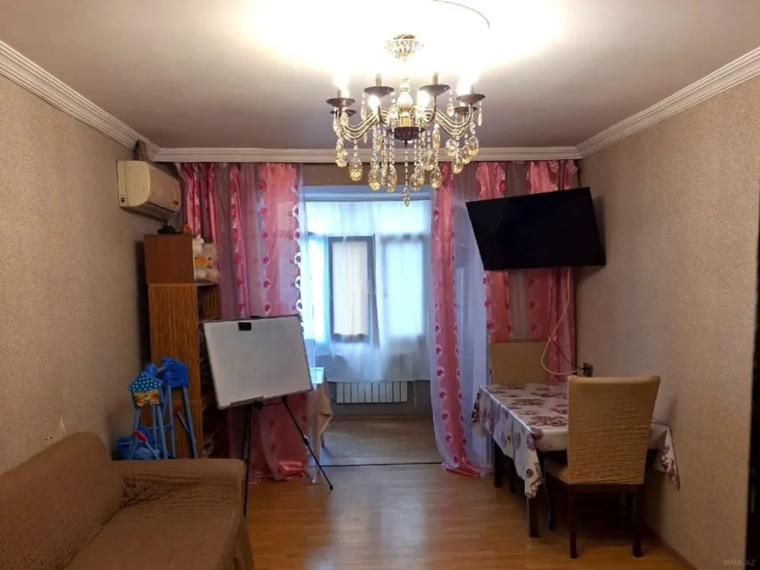 Satılır 3 otaqlı mənzil 55 m²