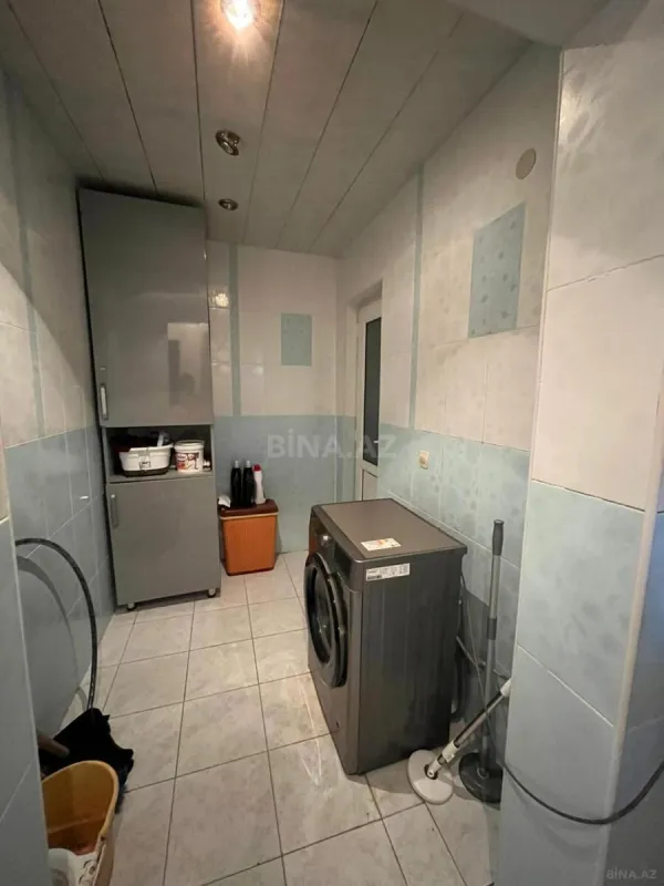 Satılır 4 otaqlı həyət evi 300 m²