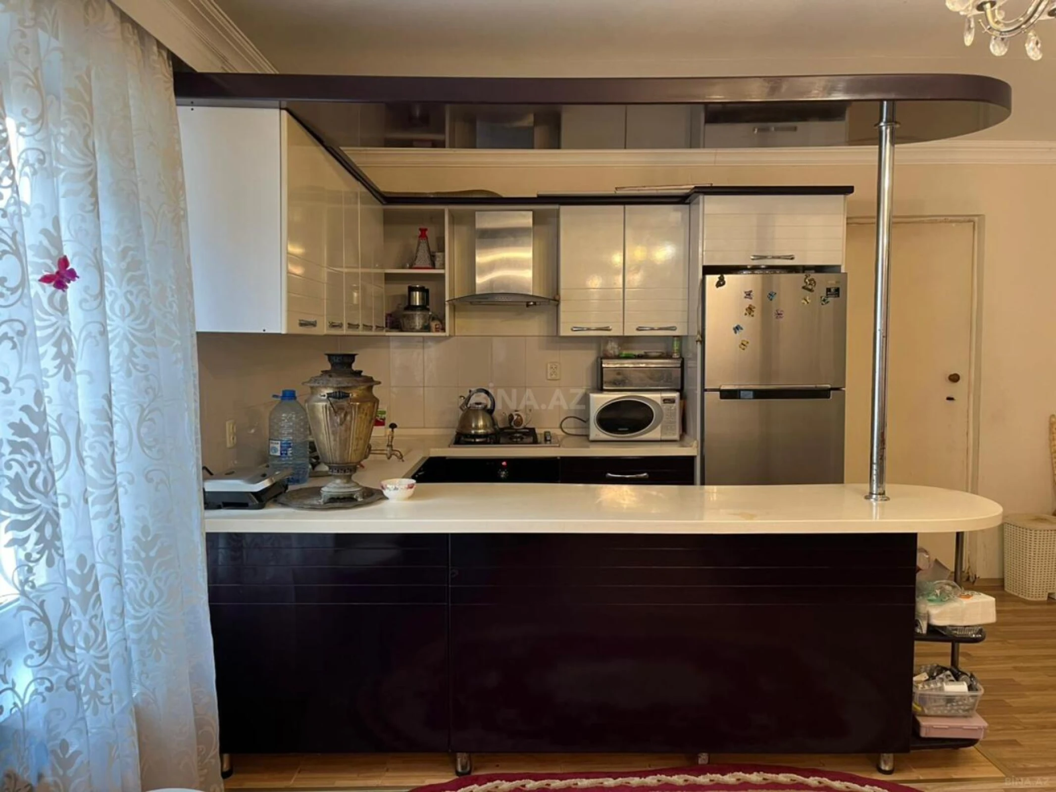 Satılır 4 otaqlı həyət evi 300 m²