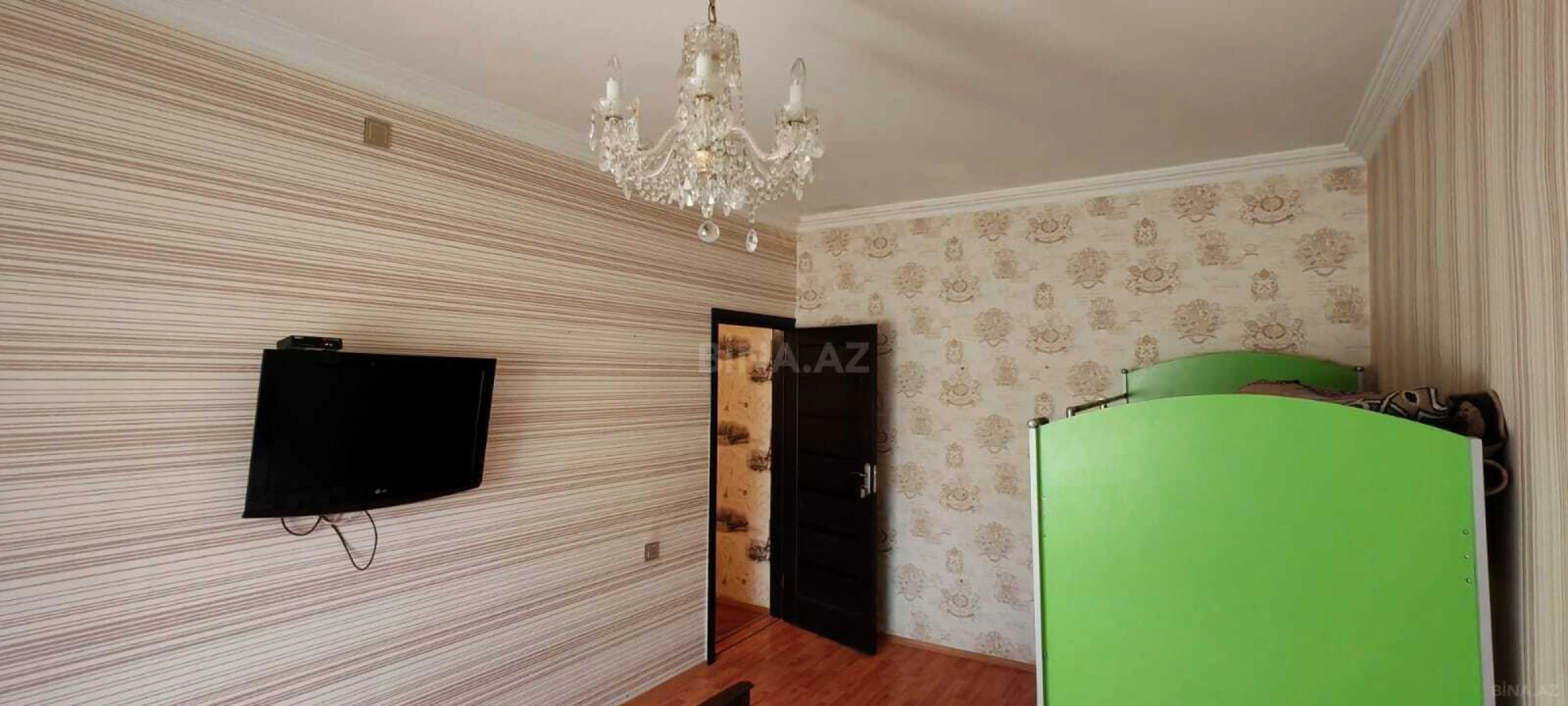 Satılır 2 otaqlı mənzil 65 m²