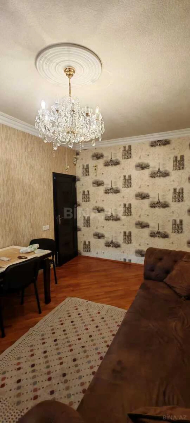Satılır 2 otaqlı mənzil 65 m²