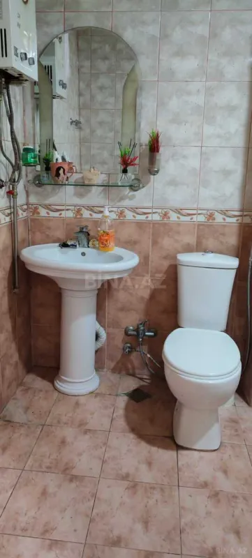 Satılır 2 otaqlı mənzil 65 m²