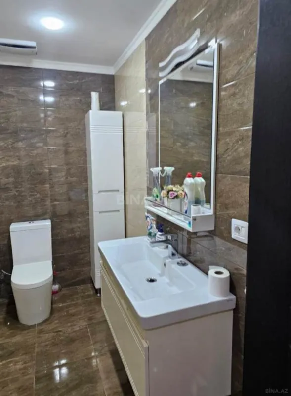 Kirayə verilir 4 otaqlı mənzil 225 m²