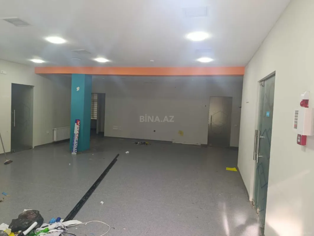 Satılır 5 otaqlı ofis 175.9 m²