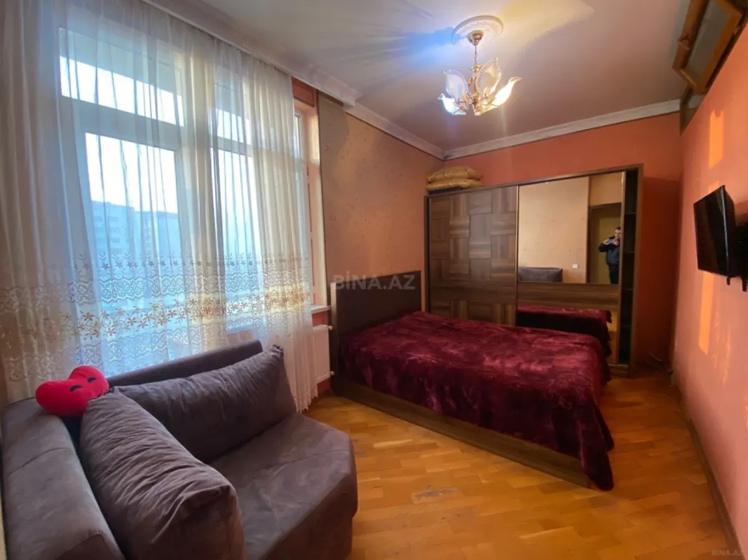 Satılır 3 otaqlı mənzil 86 m²