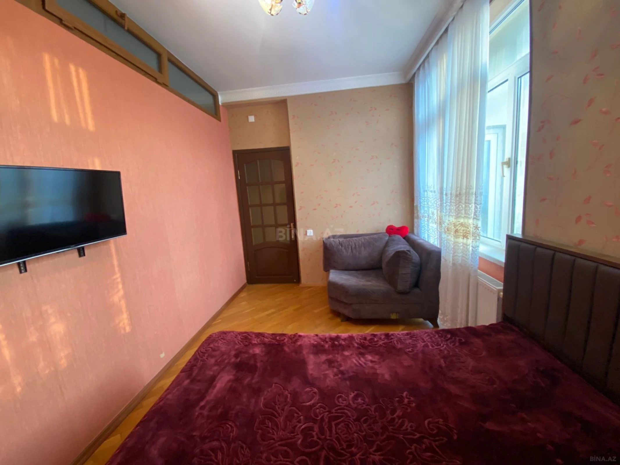 Satılır 3 otaqlı mənzil 86 m²