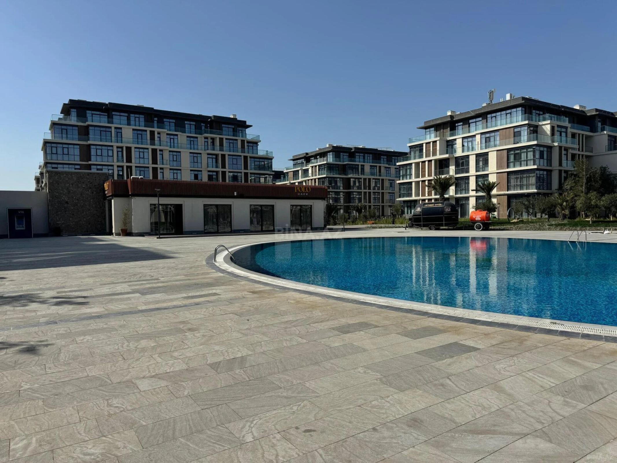 Satılır 2 otaqlı mənzil 71.2 m²