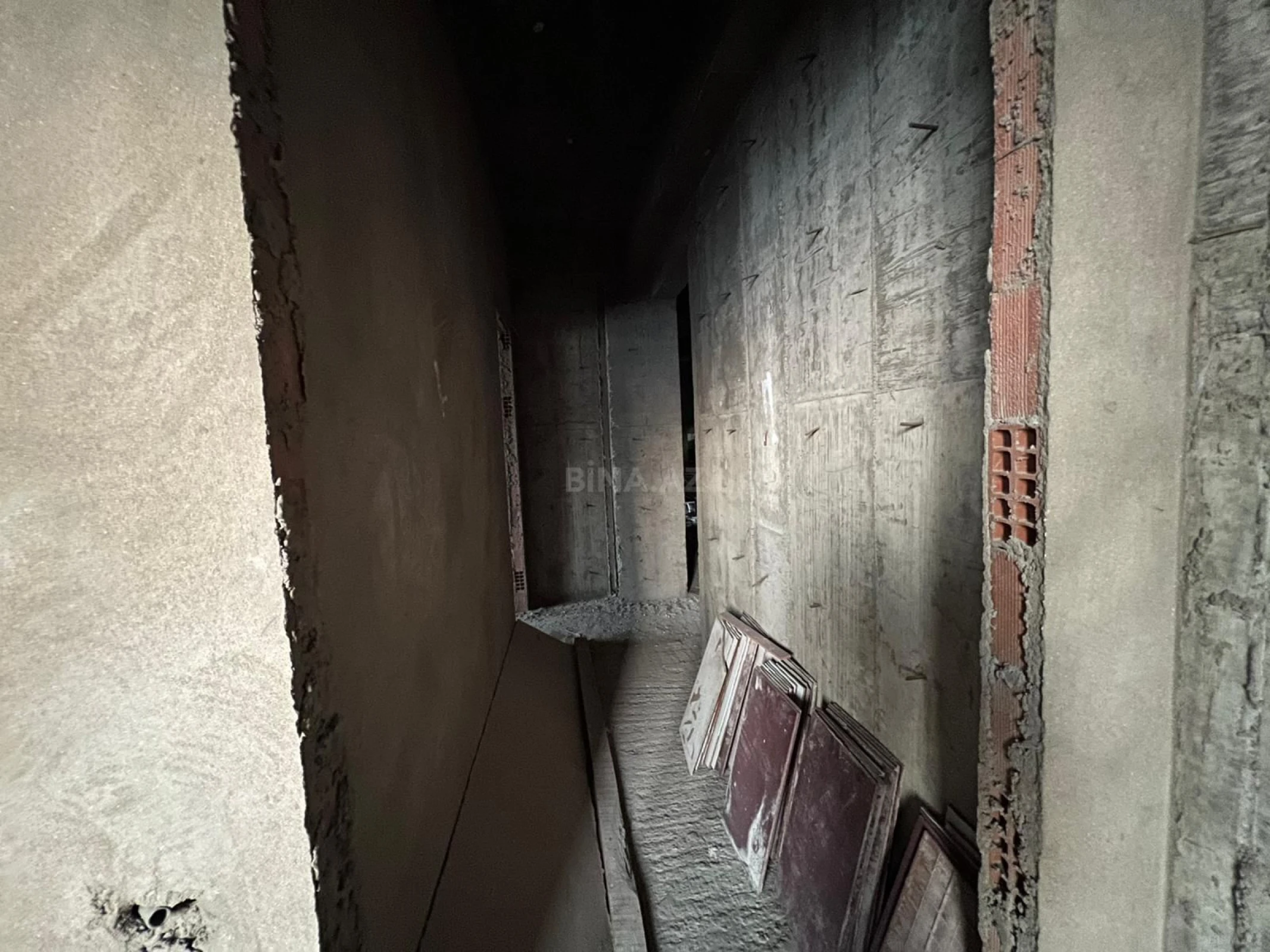 Satılır 3 otaqlı mənzil 120 m²