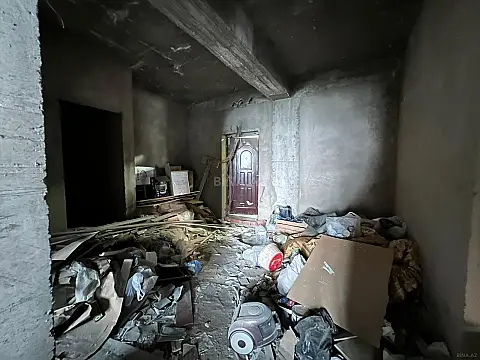 Satılır 3 otaqlı mənzil 120 m²