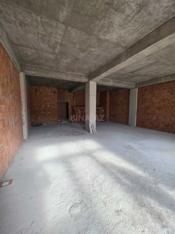 Satılır 2 otaqlı mənzil 124 m²