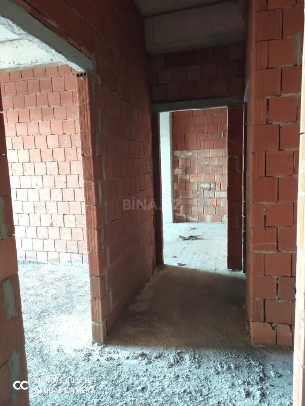 Satılır 4 otaqlı mənzil 166.5 m²