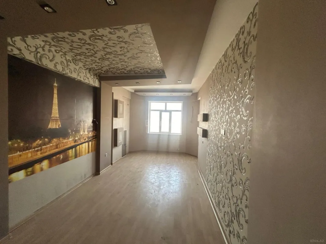Satılır 3 otaqlı mənzil 133 m²