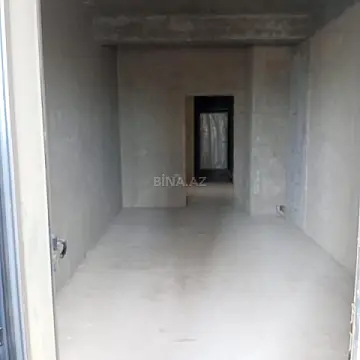 Satılır 4 otaqlı mənzil 194 m²