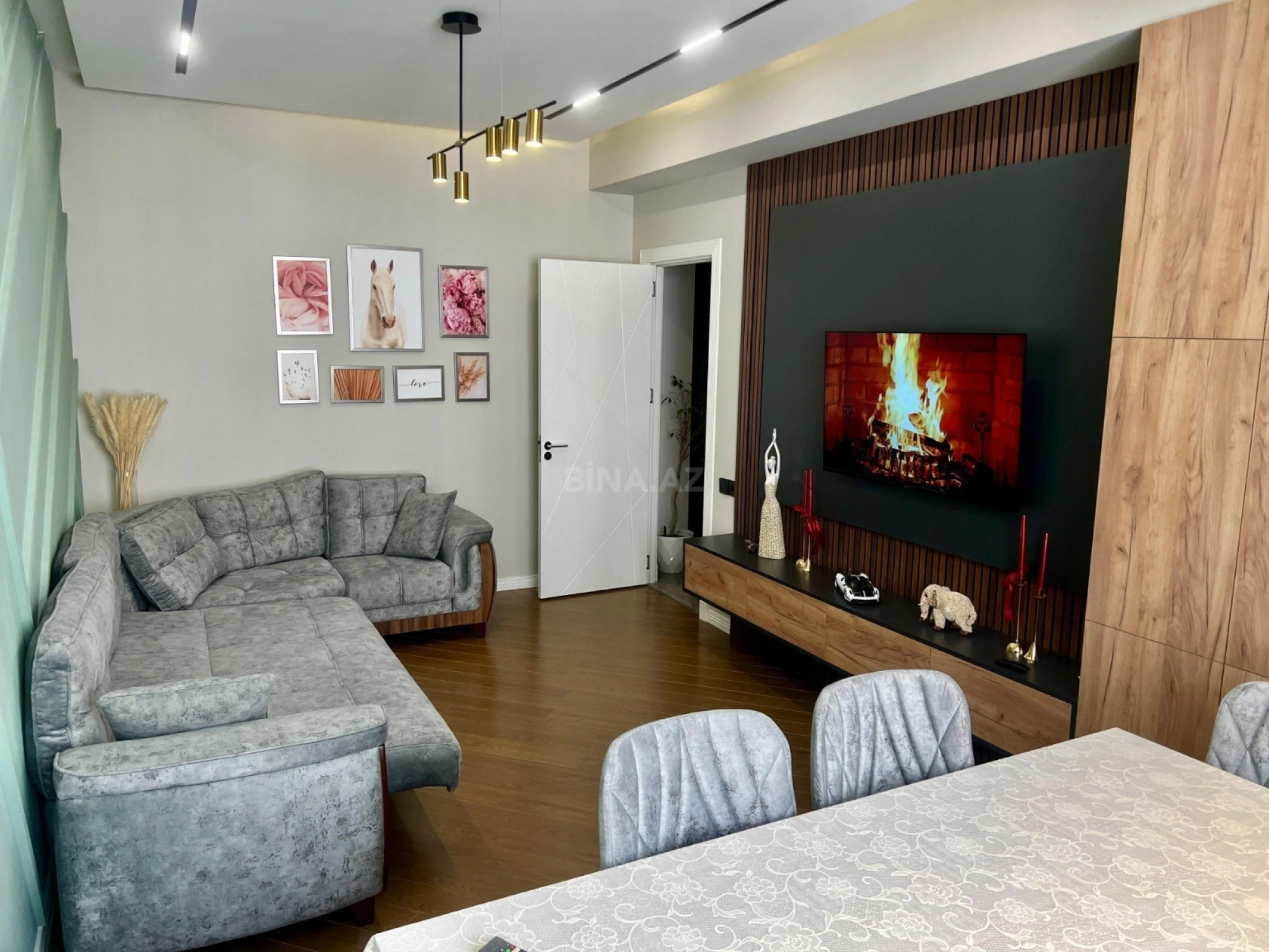 Kirayə verilir 2 otaqlı mənzil 75 m²