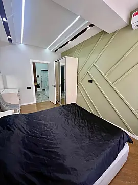 Kirayə verilir 2 otaqlı mənzil 75 m²