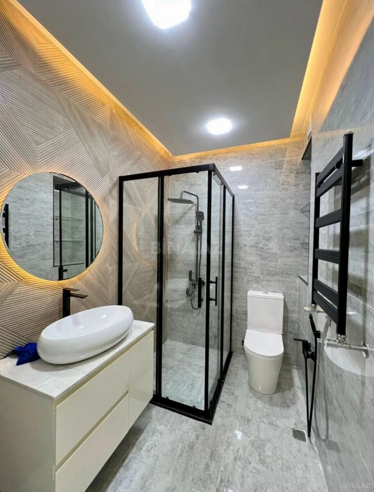Kirayə verilir 2 otaqlı mənzil 75 m²