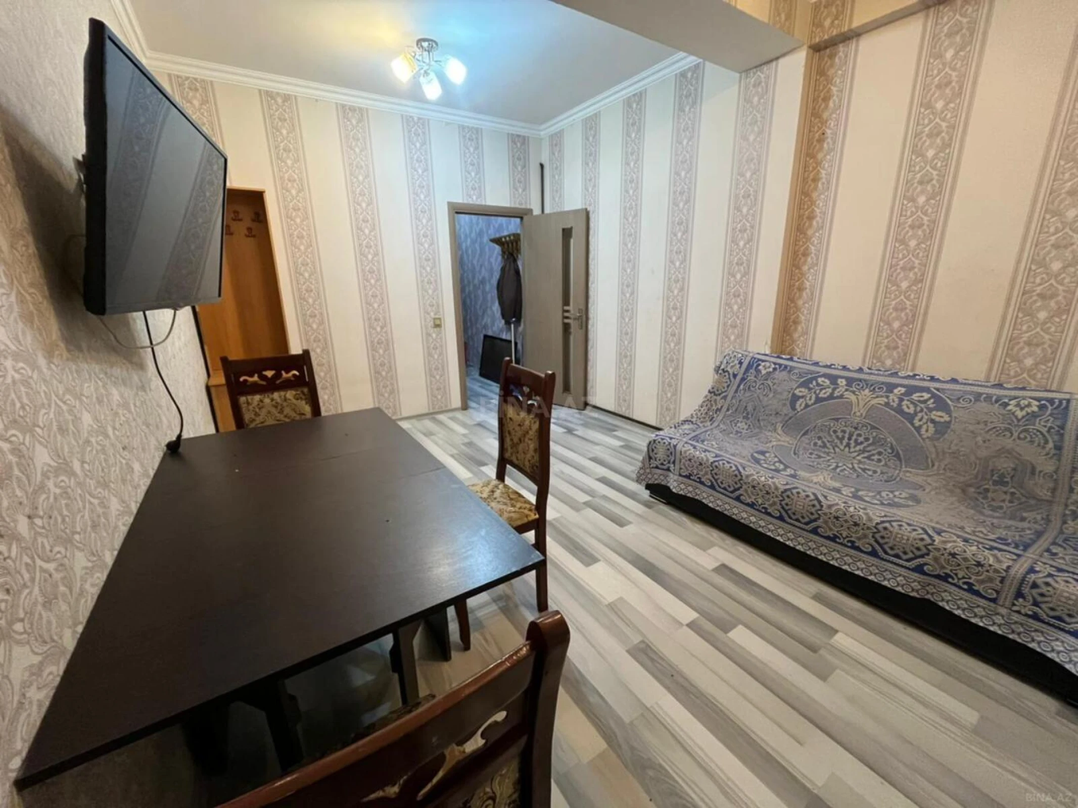 Kirayə verilir 2 otaqlı mənzil 50 m²
