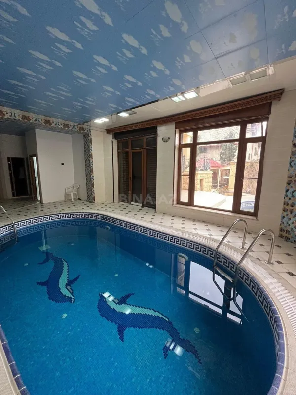 Satılır 7 otaqlı həyət evi 850 m²