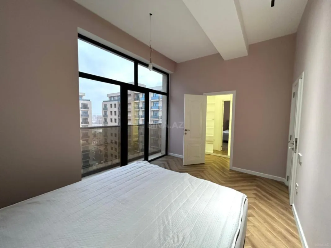Satılır 2 otaqlı mənzil 90 m²