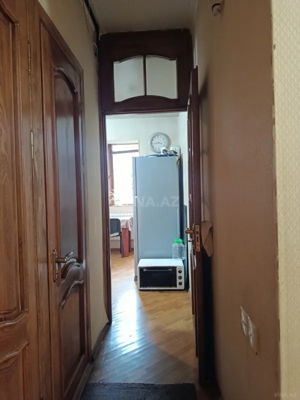 Satılır 2 otaqlı mənzil 75 m²