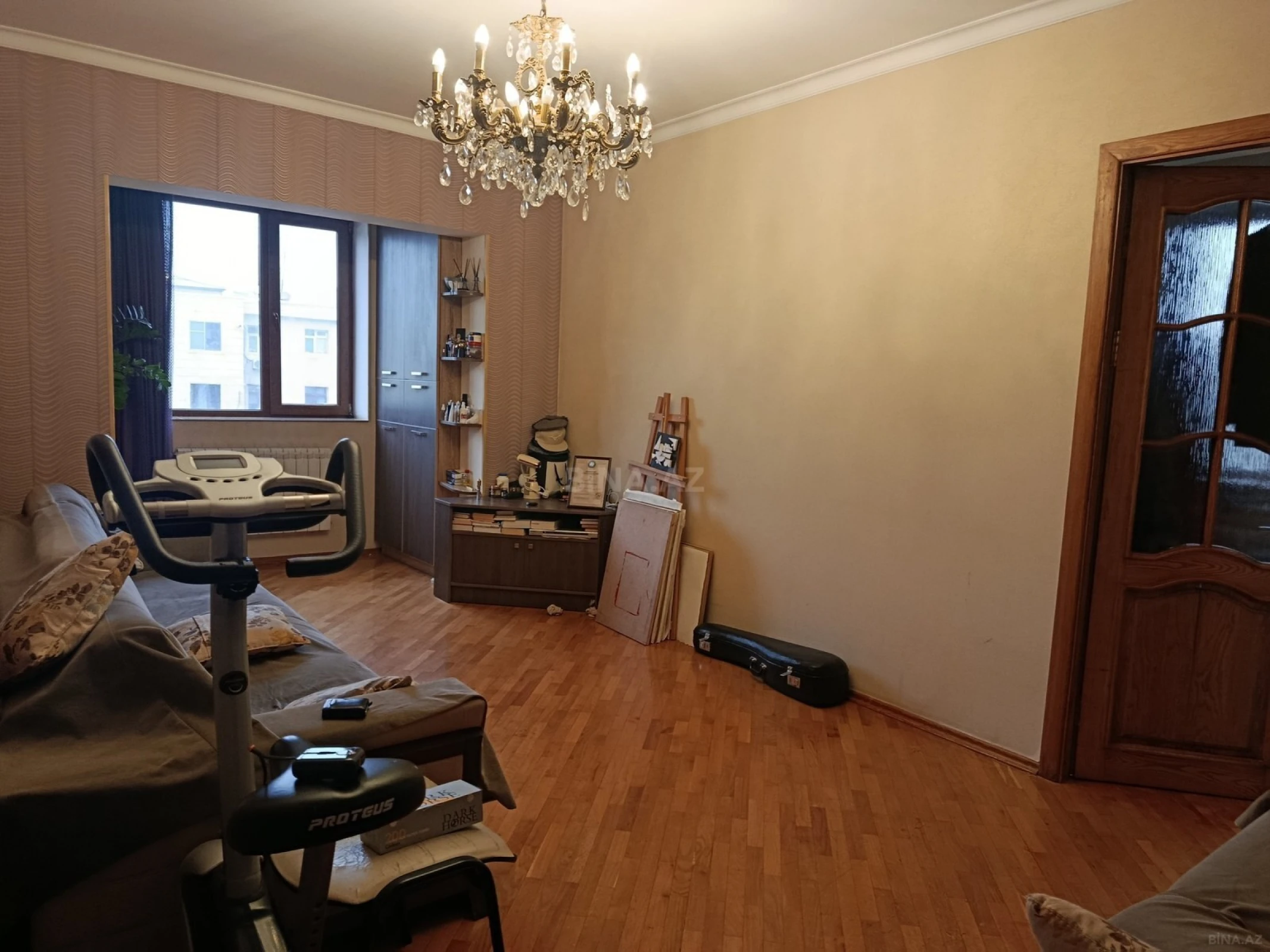 Satılır 2 otaqlı mənzil 75 m²