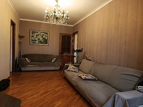 Satılır 2 otaqlı mənzil 75 m²