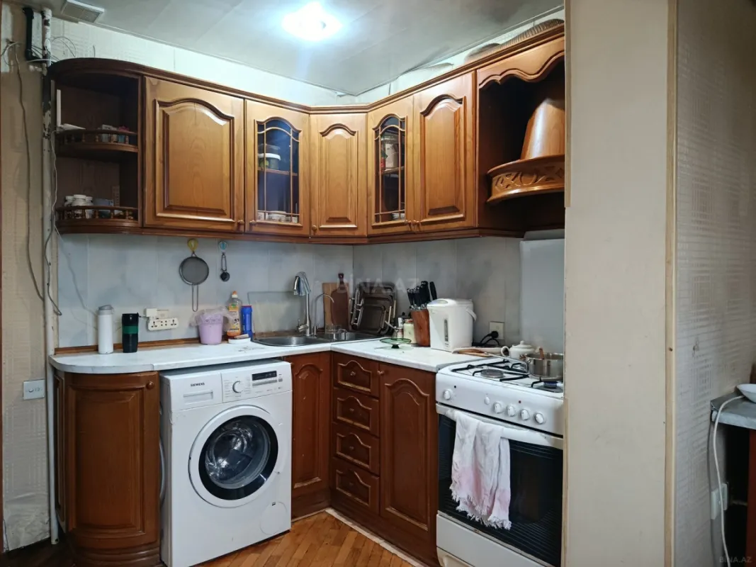 Satılır 2 otaqlı mənzil 75 m²
