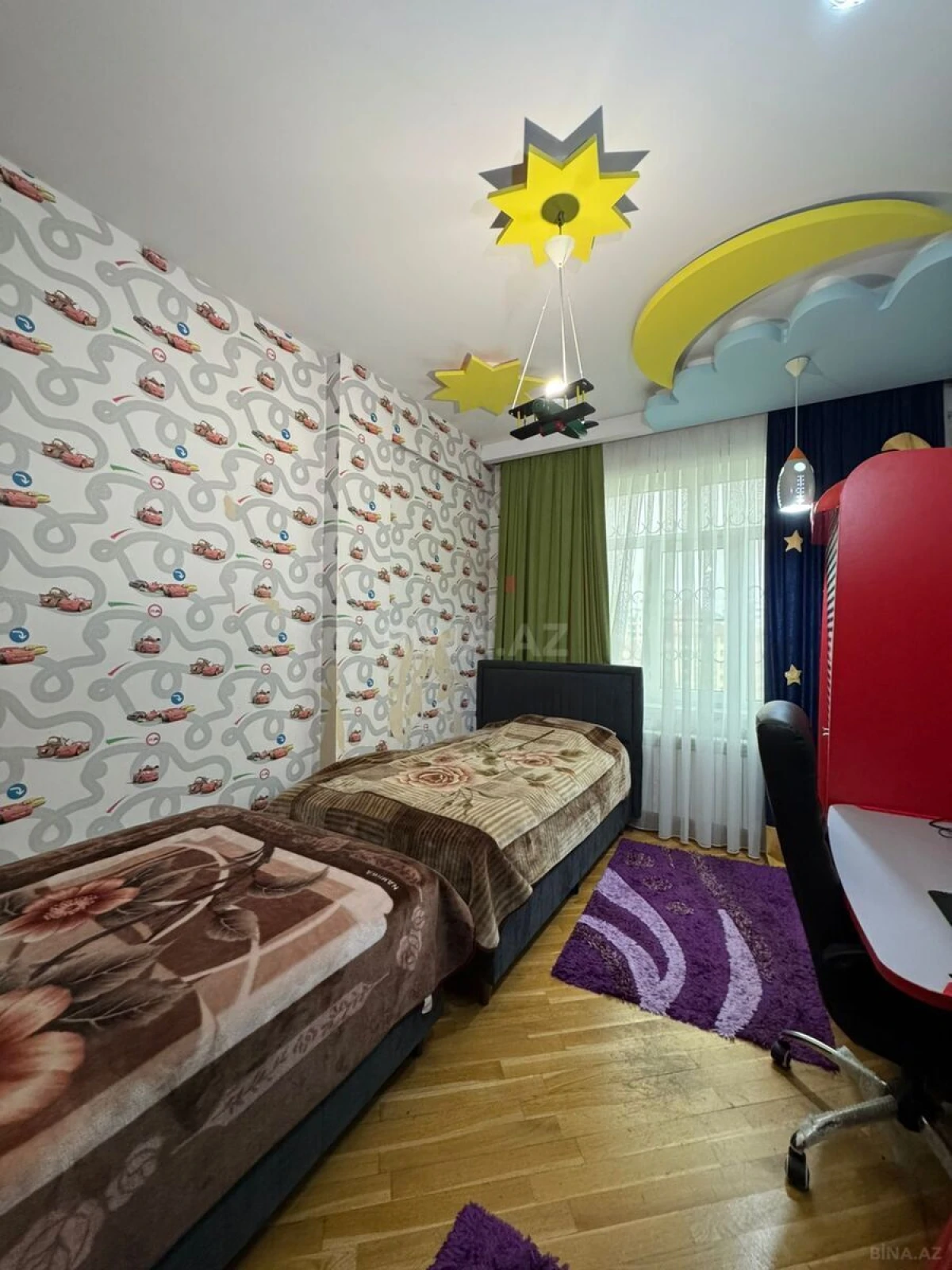 Satılır 3 otaqlı mənzil 136 m²