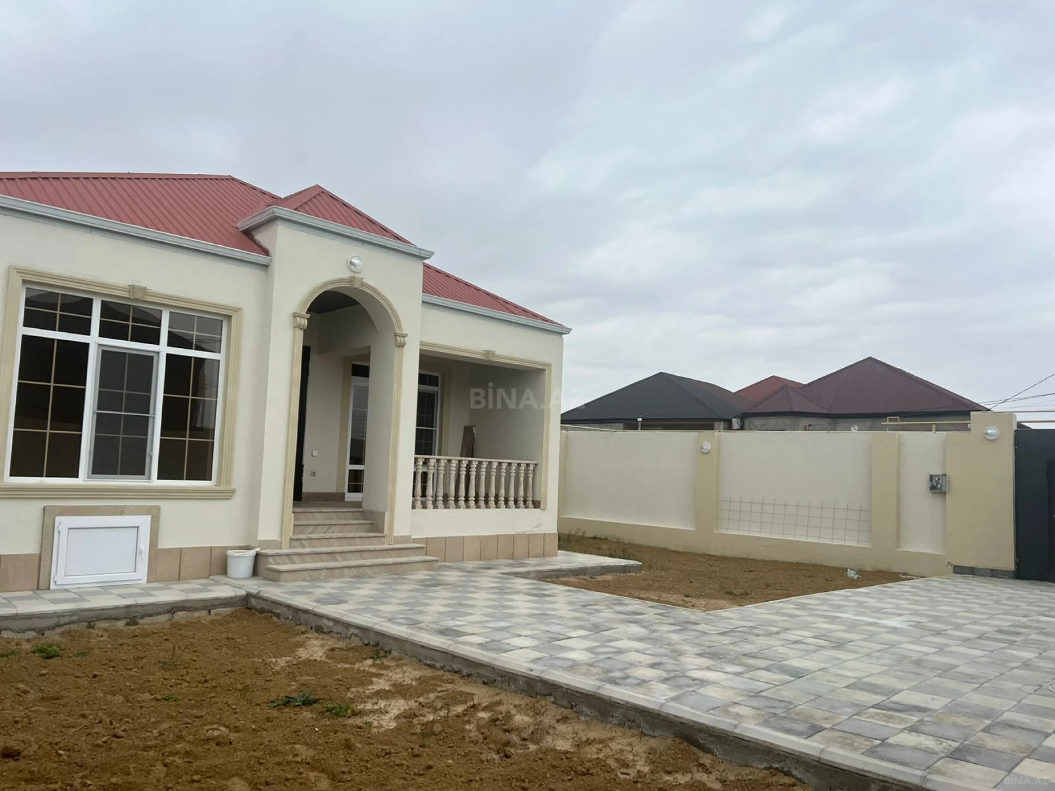 Satılır 3 otaqlı həyət evi 82 m²