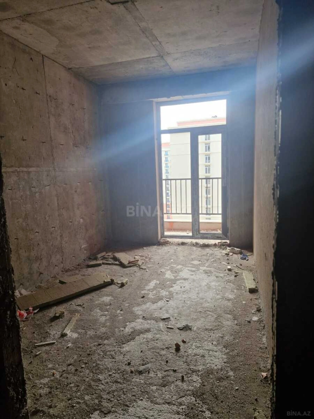 Satılır 2 otaqlı mənzil 55 m²