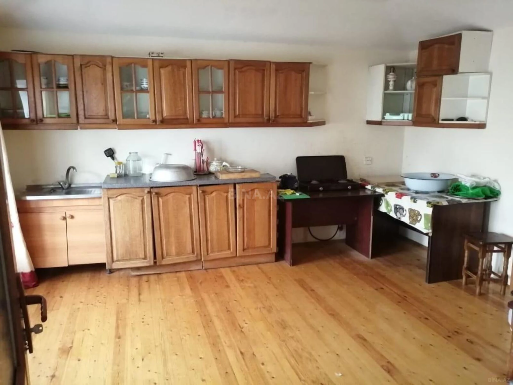 Kirayə verilir 5 otaqlı həyət evi 160 m²