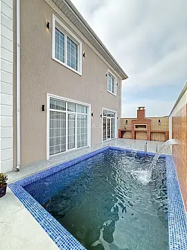 Satılır 4 otaqlı həyət evi 220 m²