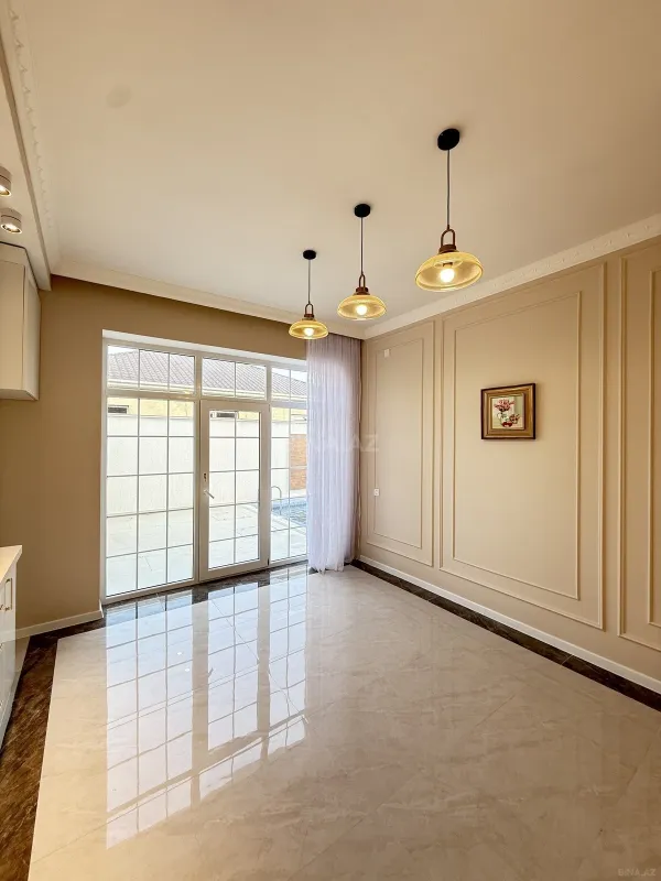 Satılır 4 otaqlı həyət evi 220 m²