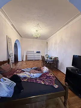 Satılır 1 otaqlı mənzil 45 m²
