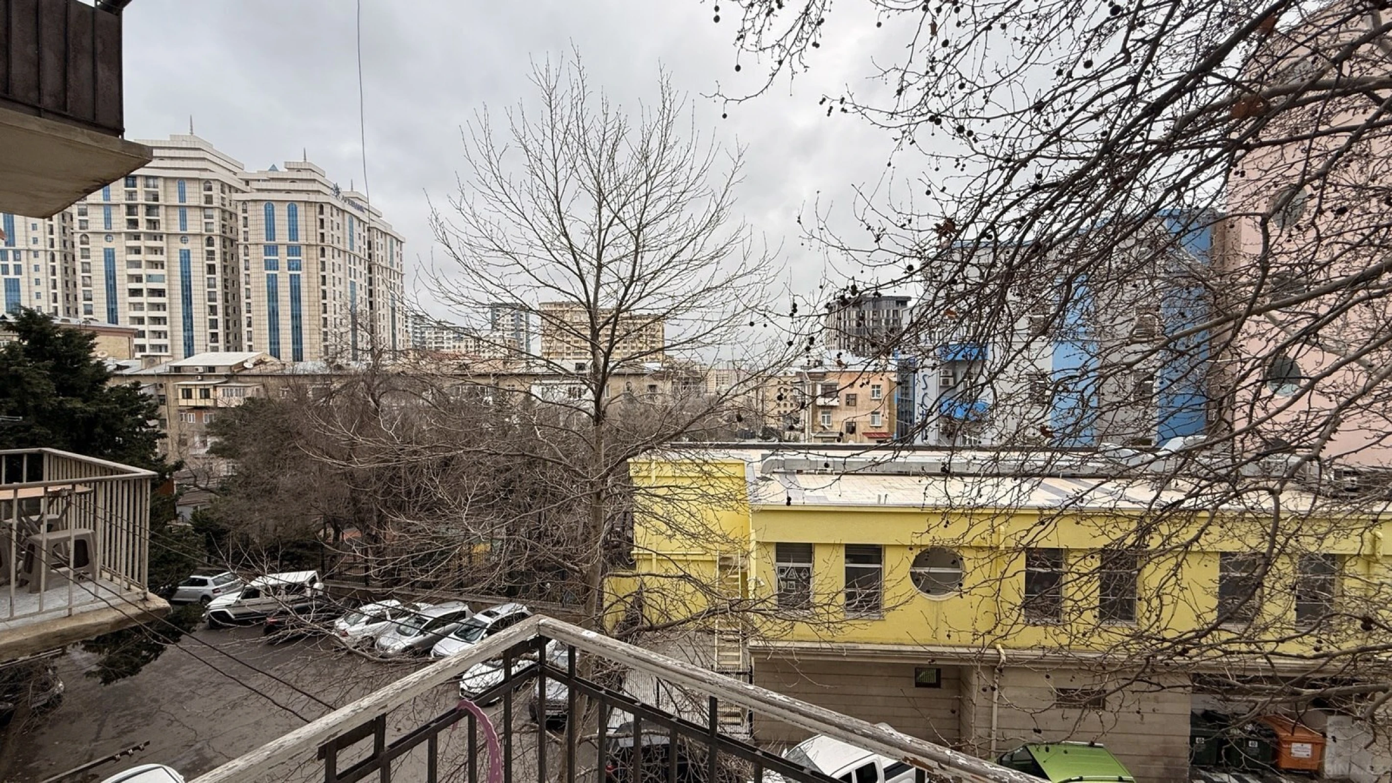 Satılır obyekt 45 m²