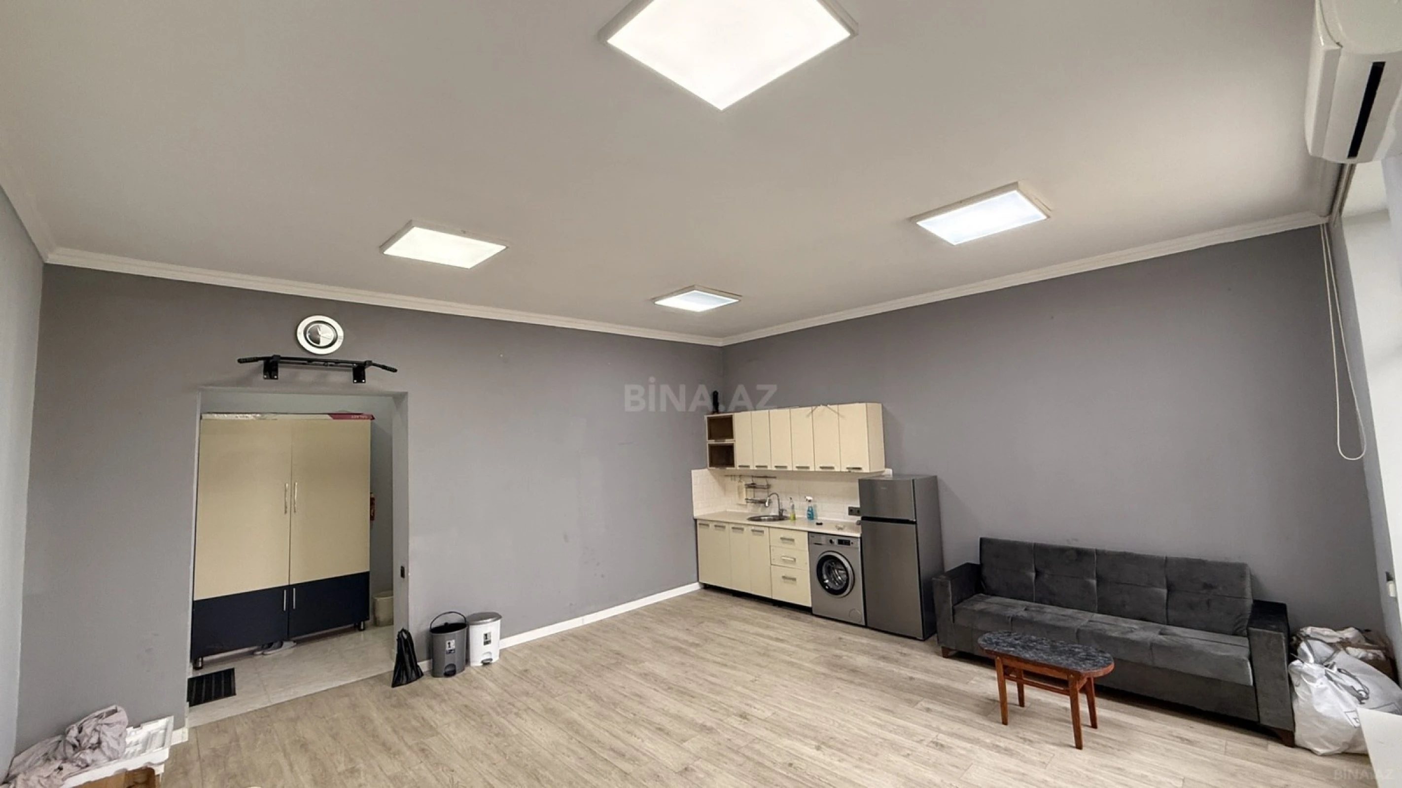 Satılır obyekt 45 m²