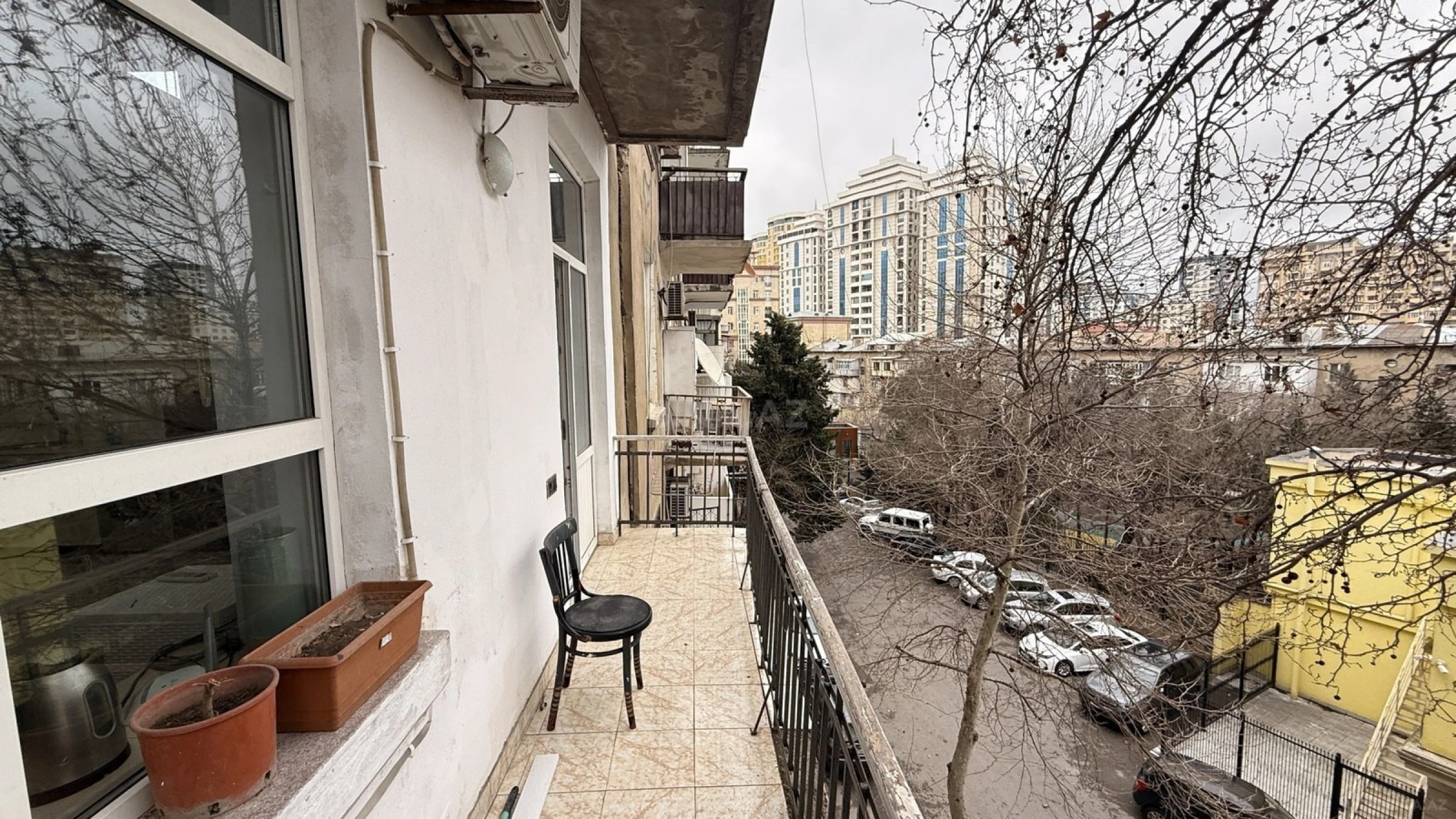 Satılır obyekt 45 m²