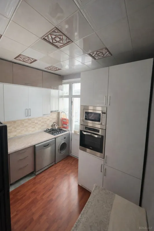 Satılır 2 otaqlı mənzil 59 m²