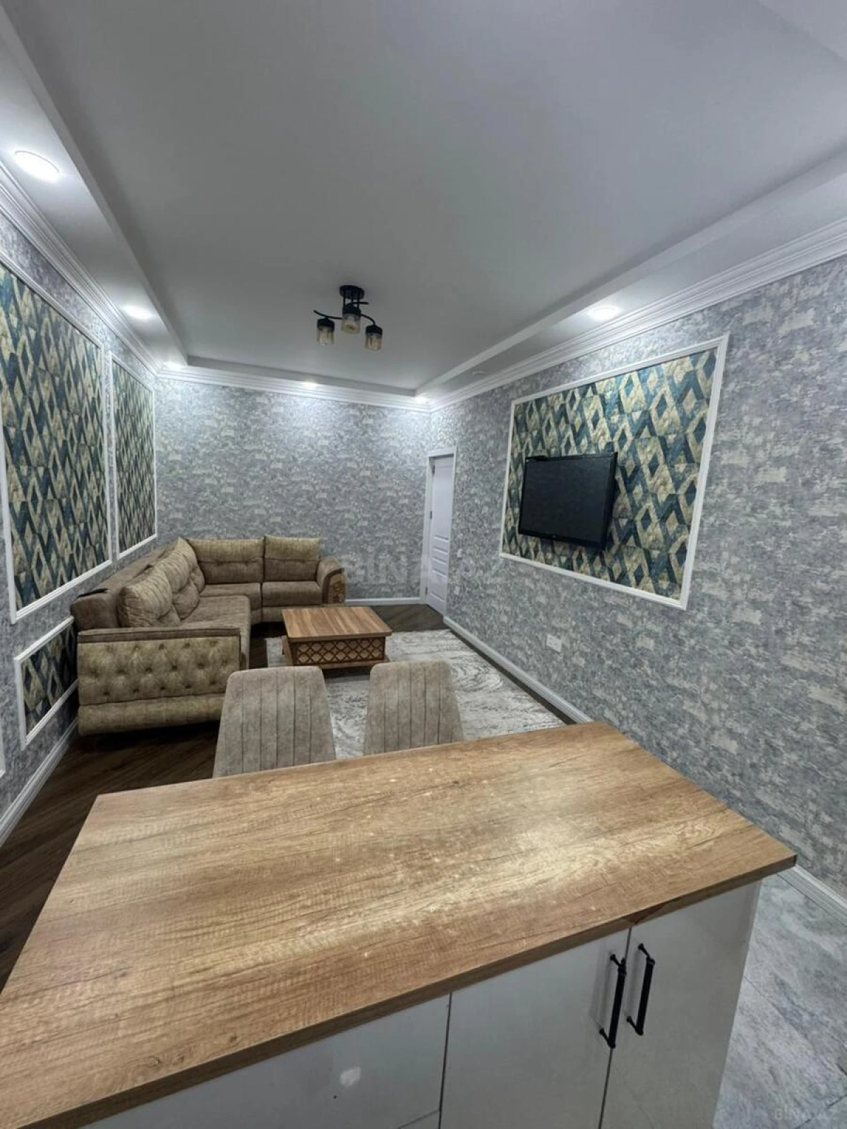 Satılır 4 otaqlı mənzil 90 m²