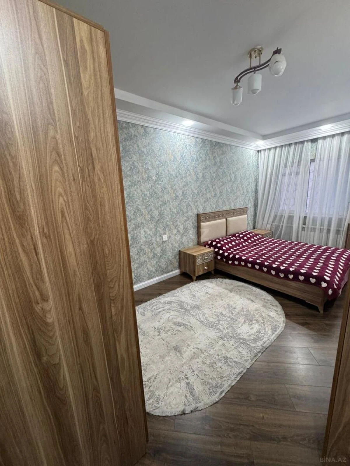 Satılır 4 otaqlı mənzil 90 m²
