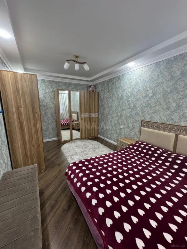 Satılır 4 otaqlı mənzil 90 m²