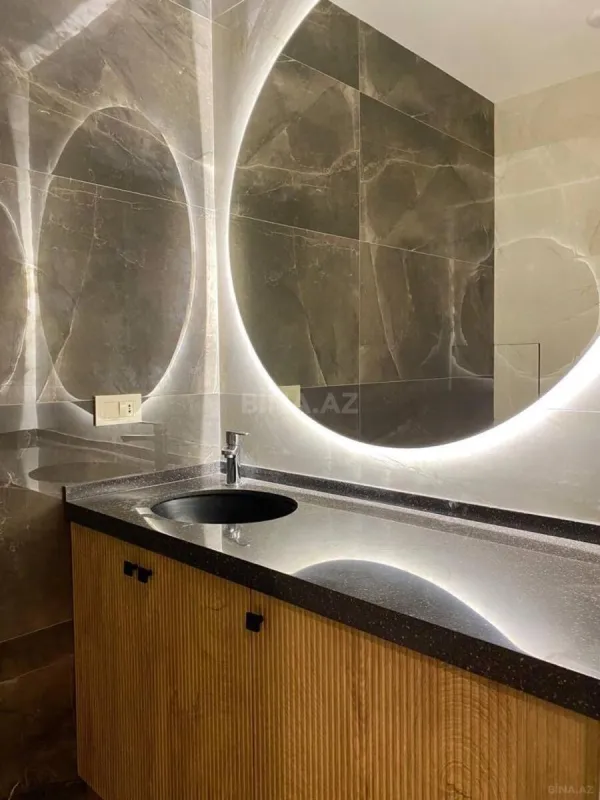 Kirayə verilir 3 otaqlı mənzil 145 m²