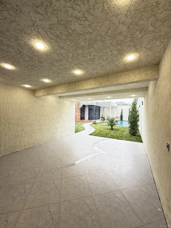 Satılır 4 otaqlı həyət evi 140 m²