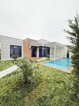 Satılır 4 otaqlı həyət evi 140 m²