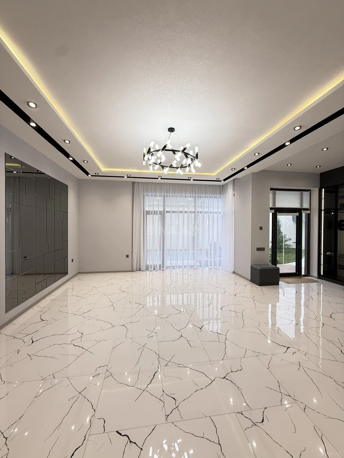 Satılır 4 otaqlı həyət evi 140 m²