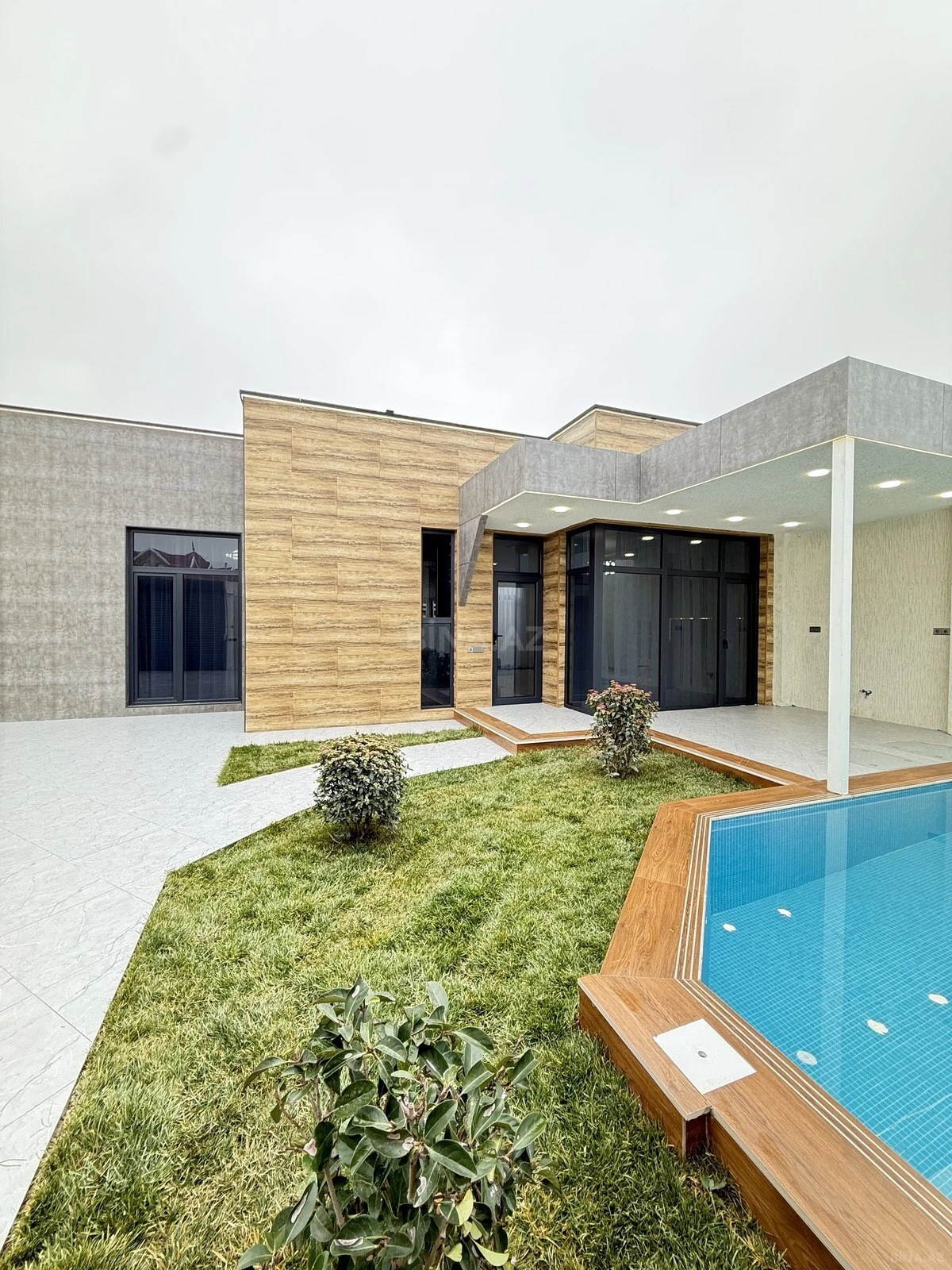 Satılır 3 otaqlı həyət evi 120 m²