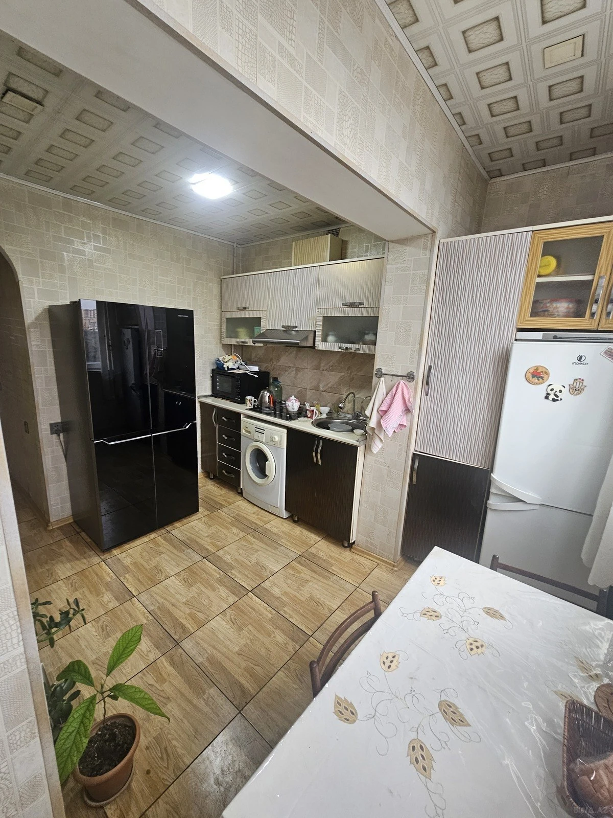 Satılır 3 otaqlı mənzil 112 m²