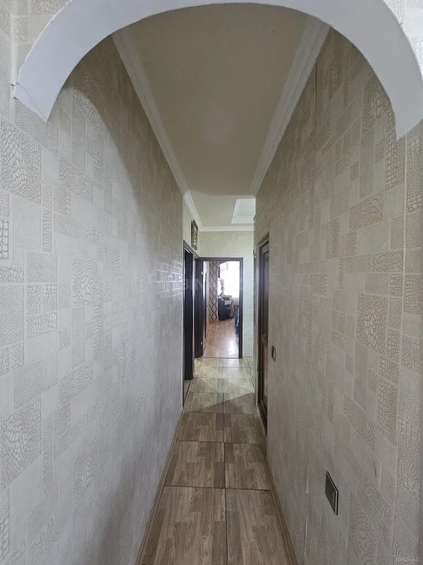 Satılır 3 otaqlı mənzil 112 m²
