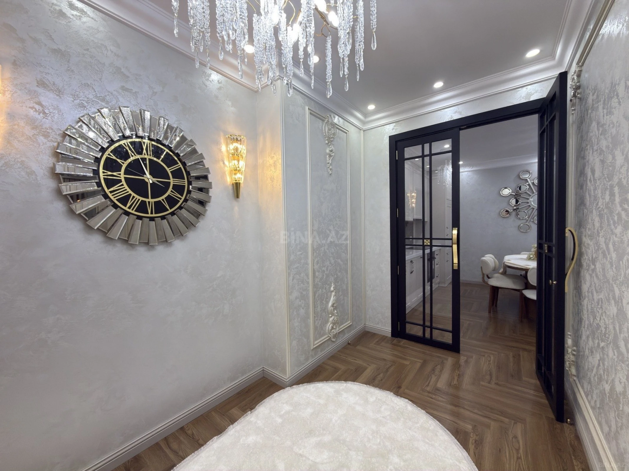 Kirayə verilir 3 otaqlı mənzil 110 m²